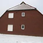 Teetied By Interhome Daire *